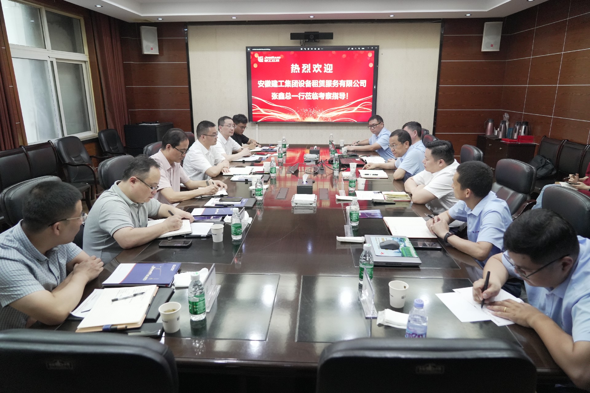 安徽建工设备租赁与柳工江汉签署战略合作协议